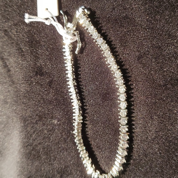 Bracelet cubic zirconia fine silver plated 7 inches - Picture 3 of 12